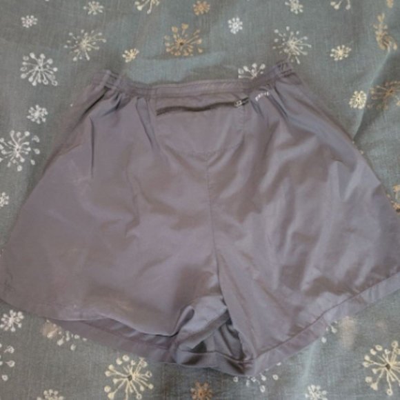 Nike Dri-Fit Shorts - Picture 2 of 4